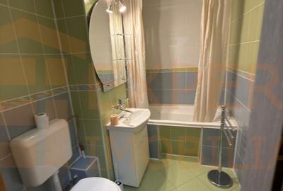 Apartament 4 camere de închiriat în zona Inel I, termen lung - 8