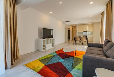 Apartament cu 3 camere decomandat, mobilat în Sisești