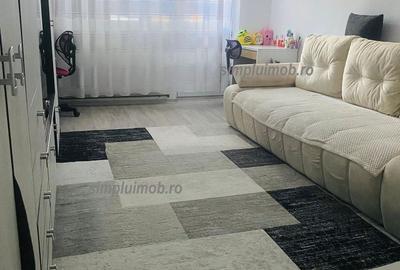 Apartament cu 3 camere decomandat, mobilat în Brâncoveanu