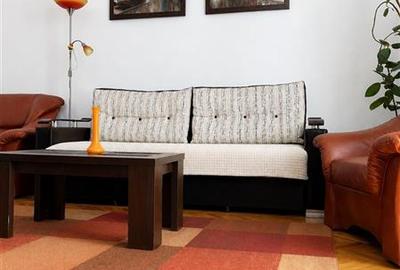 Apartament cu 2 camere decomandat, mobilat în Centrul Civic
