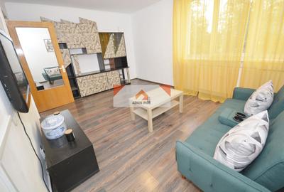 Apartament cu 4 camere decomandat în Drumul Taberei