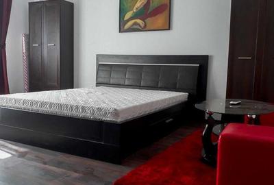 Garsonieră decomandată, mobilată în Cug