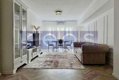 Apartament cu 3 camere decomandat, mobilat în Decebal