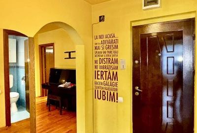 Apartament cu 4 camere decomandat în Central