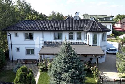 Casă cu 7 camere în Miroslava