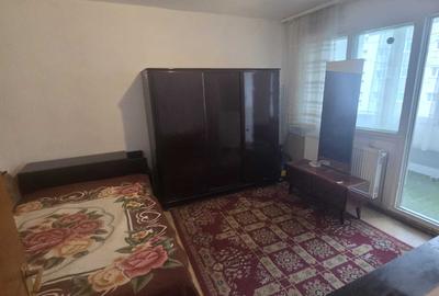 3 camere, decomandat, CLASIC, centrala, intre metrou Gorjului si Pacii - 1