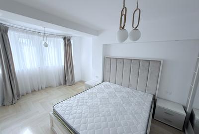 Apartament ultracentral mobilat si utilat cu parcare proprietate - 1