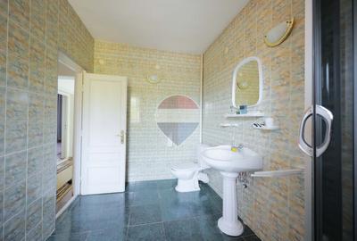 De vânzare pe str. Branului, casă de renovat, 5 camere, teren 514 mp - 11