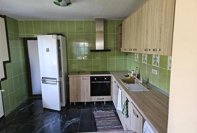 Suceava, casa deosebita in zona linistita. - 7