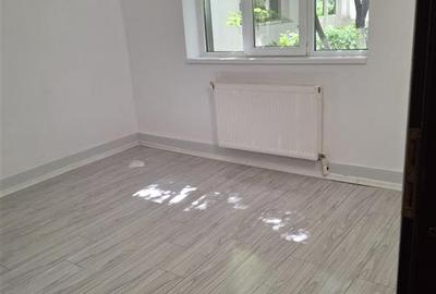 Exclusivitate !!! Apartament 2 camere conf  1 dec zona Micro 5 - 4