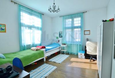REA0115537 Dorobanti - 4 camere in vila - curte de 170 mp - 45