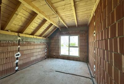Casă tip duplex curte 350 mp 120 mp utili terasa 22 mp Sura Mare - 12