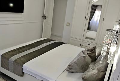 Apartament 3 camere , zona Decebal-Piata - 17