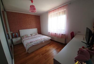 Casa  P+1 , duplex, de inchiriat Bragadiru - 12
