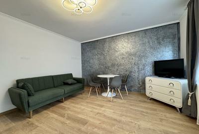 Apartament cu 2 camere semidecomandat, mobilat în Florești