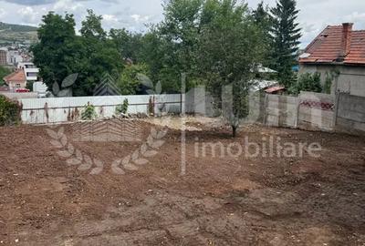 Teren Construcții intravilan de 351 mp, în Gruia