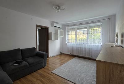 Apartament cu 3 camere semidecomandat, mobilat în Iosefin