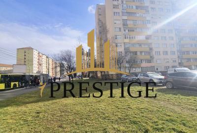 Apartament cu 2 camere semidecomandat în Mihai Viteazul