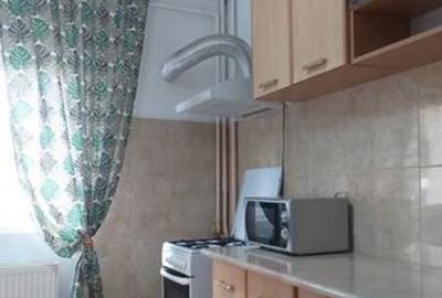 Apartament 2 Camere,Nerva Traian,bl.1990,et.4/8,DECOMANDAT,centrala,mobilat - 3