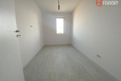 Apartament cu 3 camere decomandat, ETAJ 2 - Giroc - 12