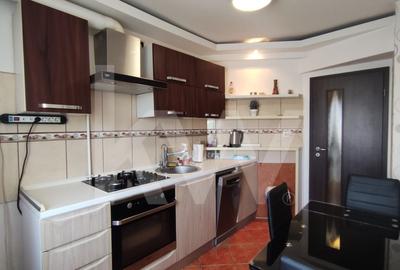 Apartament 3 camere, zona Penny Cireșica – etaj 3, semidecomandat - 11