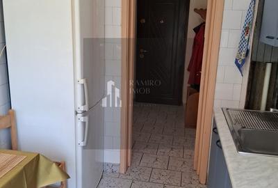 Apartament cu 2 camere semidecomandat în Baba Novac
