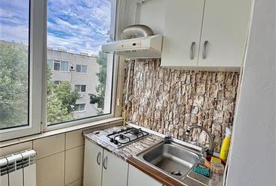 Apartament 2 Camere Decomandat Zona Tomis Nord - 14