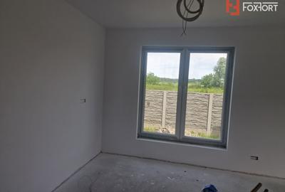 Casa cu 5 camere, 617 mp teren, Mosnita Veche - 5