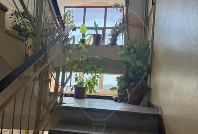 Apartament cu 3 camere de vânzare în zona Capitol - 13