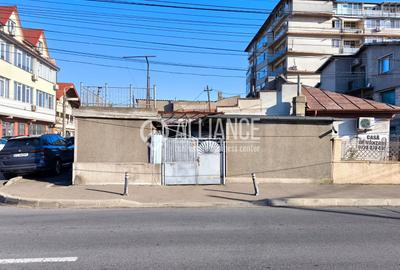 ICIL casa 4 camere pe colt! - 2