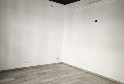 Spațiu comercial, 31.45 mp în Central
