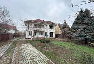 Spațiu comercial, de 330.00 mp, în Exterior Est