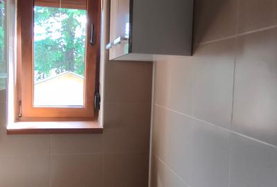 Centru,se vinde apartament decomanadat cu doua camere, pret 58000 euro. - 17