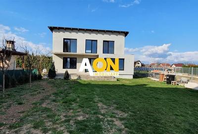 Casa semifinisata, 4 camere, 650 mp teren, Ampoi 3 - 1