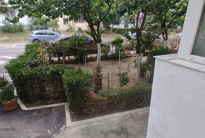 Tomis Nord 3 camere semidecomandate parter - 24