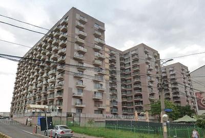 Loc parcare complex Rasarit de Soare - Titan - 1