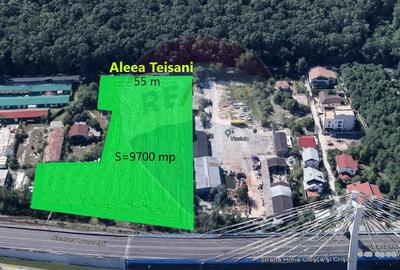 Teren Construcții intravilan de 9700 mp, în Nord