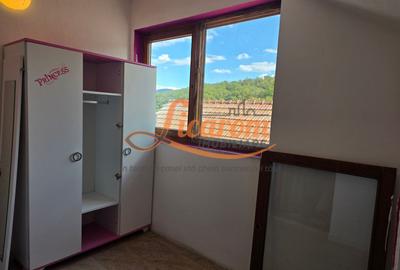 Garsoniera in vila, comuna Cristian,mobilata si utilata. - 7
