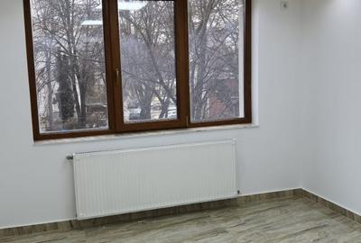 Birou, 20 mp în Ultracentral