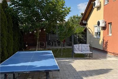 Duplex cu 4 camere în Moșnița Nouă