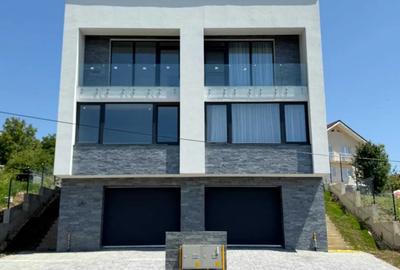 Casă individuală cu 4 camere în Dâmbul Rotund
