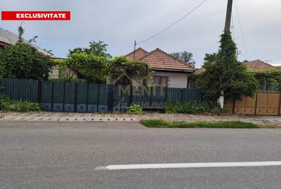 Casa si 2166 mp teren Magureni - 3