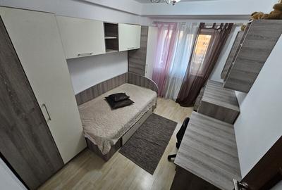 Tineretului Vacaresti- bloc reabilitat- doua grupri sanitare - 7