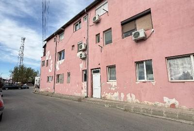 Apartament mobilat de vânzare lângă Brico