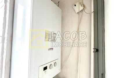 2 camere decomandate zona Stefan cel Mare Bacau - 8
