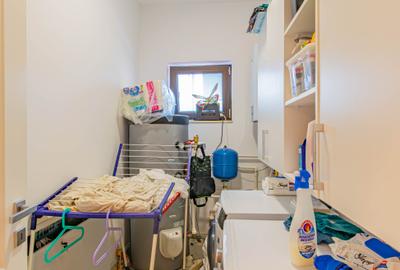 Vila complet mobilata si utilata, panouri, acumulatori, impecabila - 51
