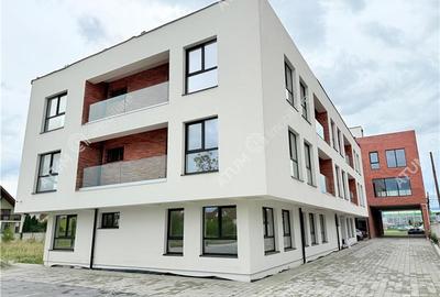 Spatiu comercial si birouri de vanzare in Sibiu zona Shopping City - 1