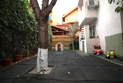 Casa de vanzare P+1+M Drumul Taberei Bucuresti - 5