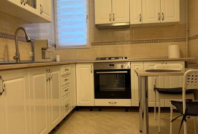 Apartament METROU T. Vladimirescu - 2