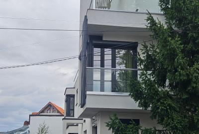Casă individuală cu 5 camere în Brâncoveanu
